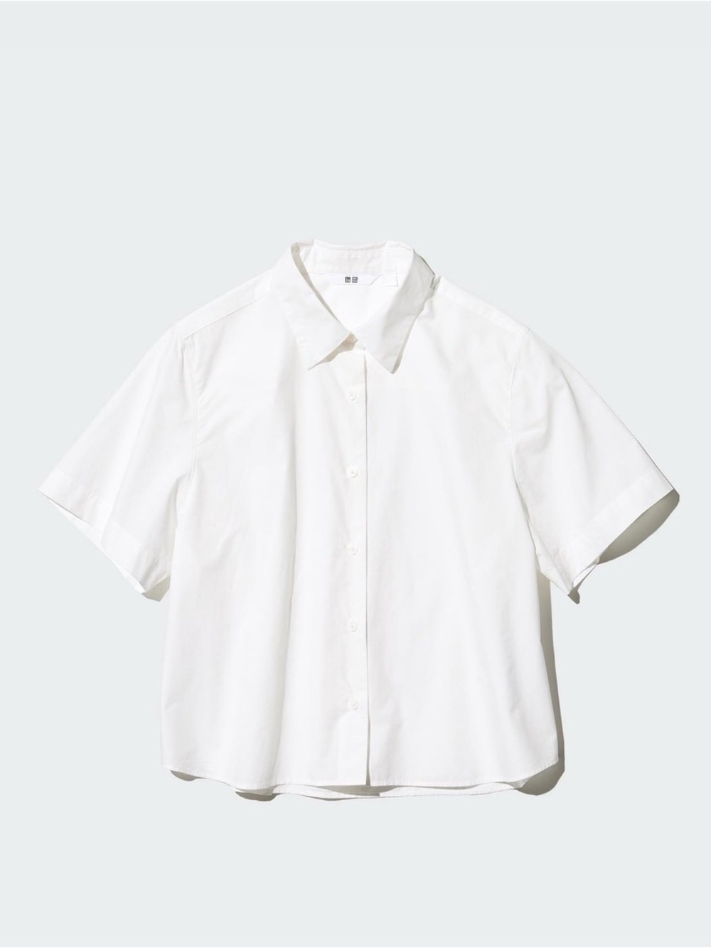 Uniqlo White Short Sleeve Button-Down Shirt - Picture 1 of 6